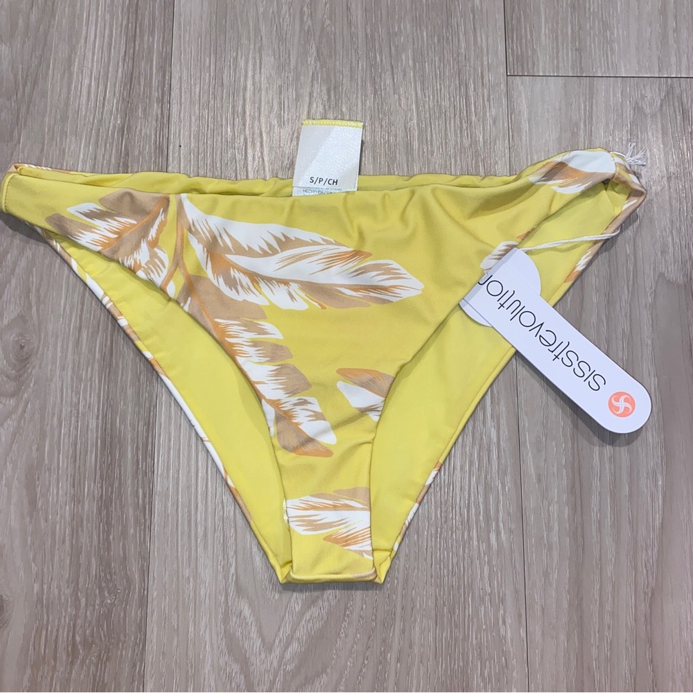 Sisstrevolution Carolyna Cheeky Swim Bottom NWT